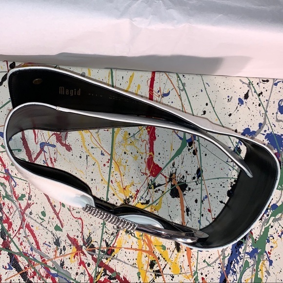 Magid White leather cummerbund style belt. - Picture 4 of 9